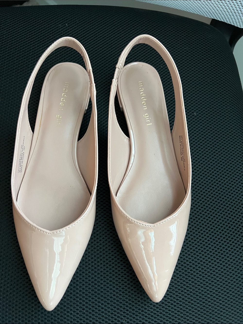 Madden Girl Blush Patent Pointed Slingback Flats Women’s Size 8